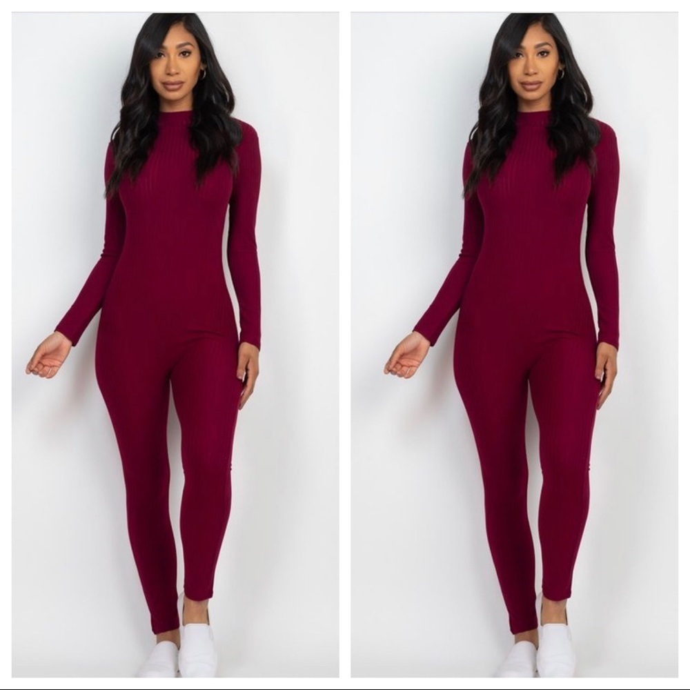 BURGUNDY LONG SLEEVE RIBBED MOCK NECK JUMPSUIT ROMPER